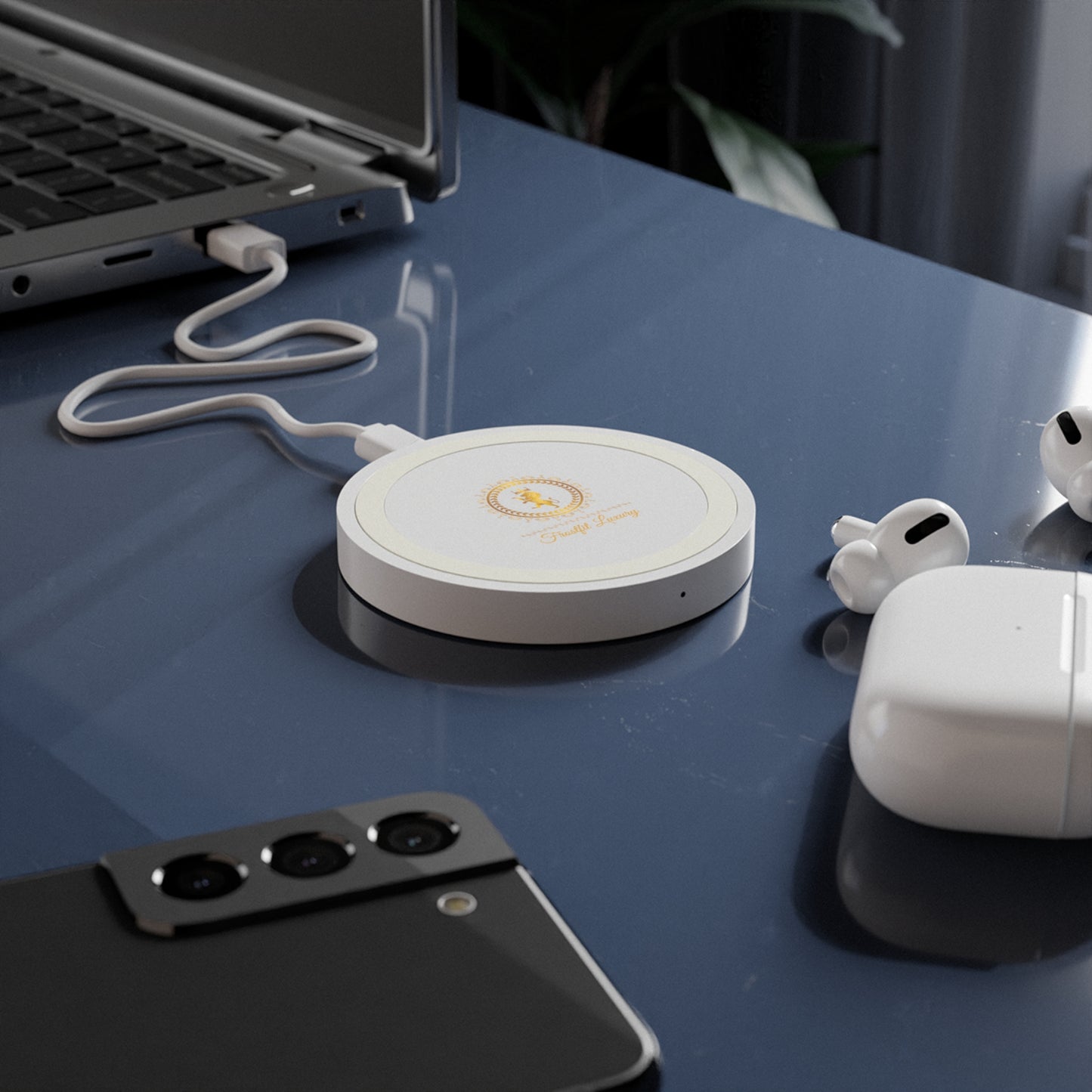 Frost Luxury Wireless Charging Pad - Elegant Tech Accessory