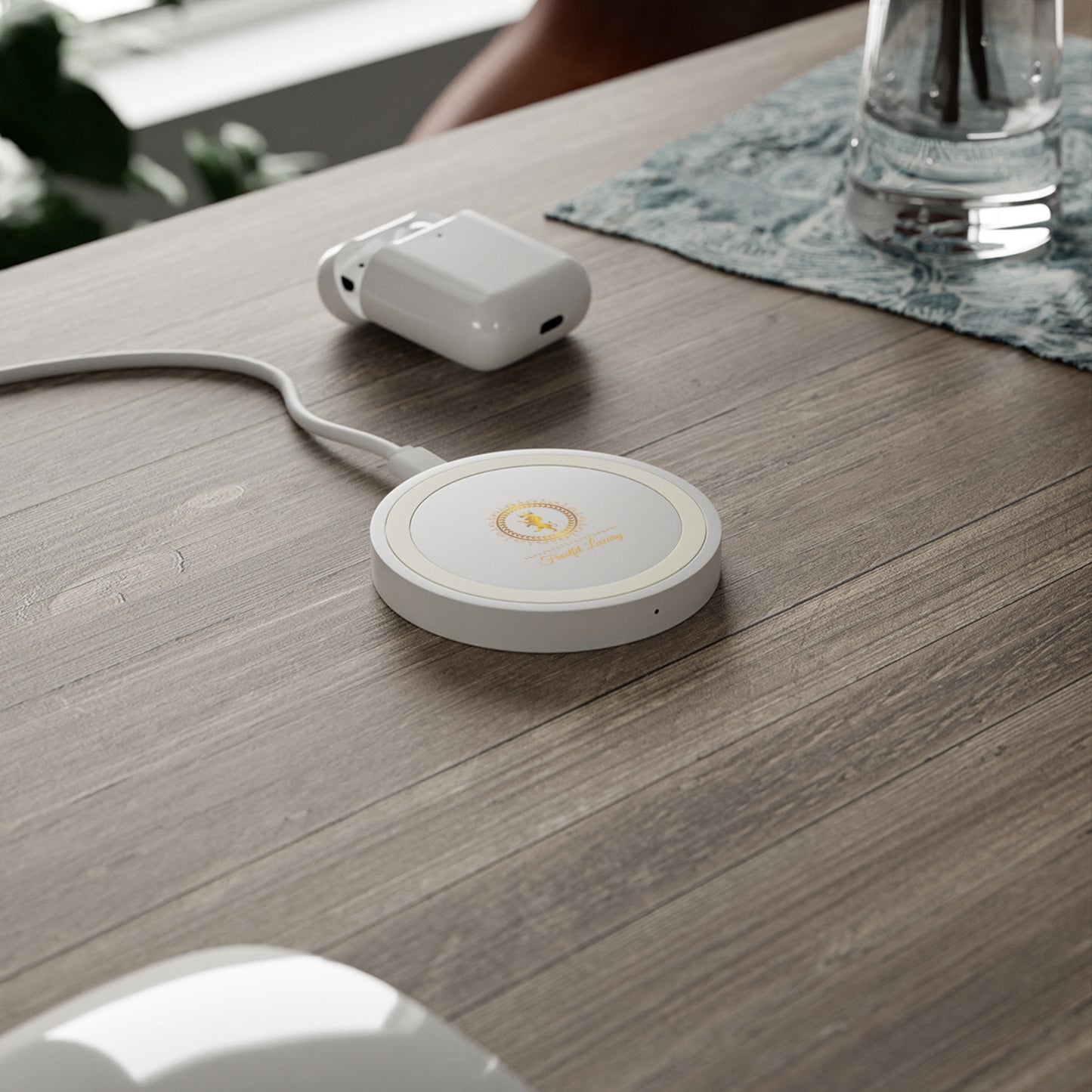 Frost Luxury Wireless Charging Pad - Elegant Tech Accessory